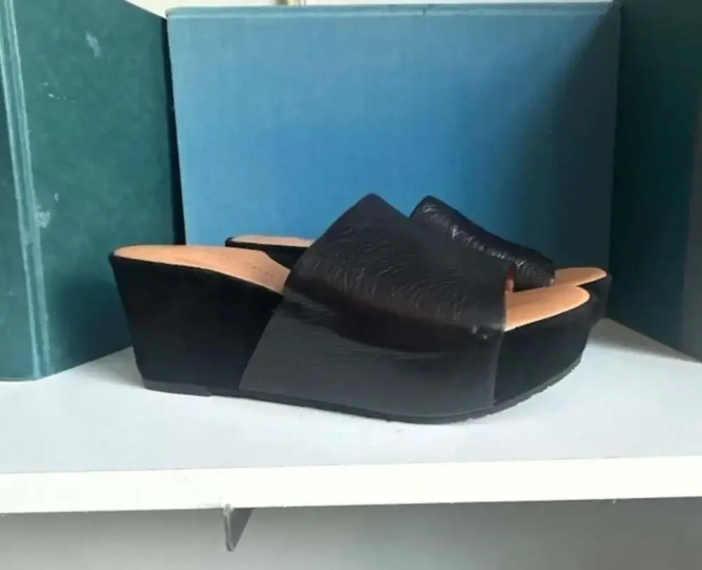 Gentle Souls Forella Leather Platform Slide Wedge Sandals